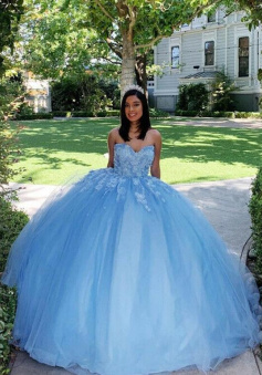 Sweetheart Ball Gown Tulle Applique Sleeveless Party Dresses