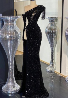 Beautiful A LIne Black Sequin Long Evening Dress