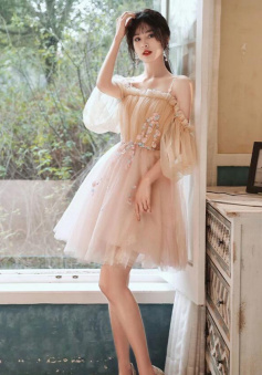 Off Shoulder Cute Short Tulle Homecoming Dresses With Flowers