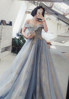 Off Shoulder Floor Length Long Sweetheart Lace Applique Prom Dress