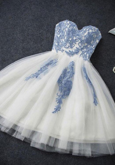 Sweet Lace Applique and Tull Short Homecoming Dresses