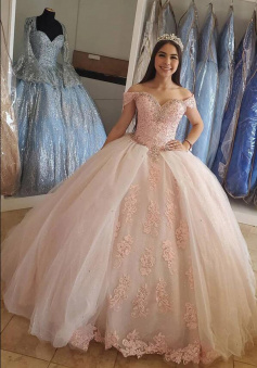 Ball Gown Sparkly Sweetheart Pink Tulle Prom Dress With Lace