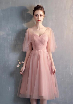 Lovely Tulle Pink A-Line Sweetheart Short Bridesmaid Dress