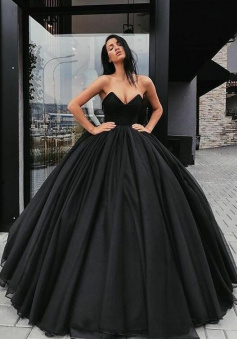 A Line Black Tulle Ball Gown Prom Dresses