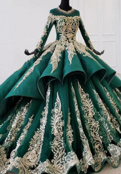 Luxury Dubai Quinceanera Dresses Dark Green Sheer High Neck With Long Sleeves Gold Lace Appliques Ball Gown Prom Dress Robe De Soiree