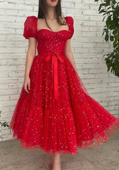 A line Red tulle short prom dress