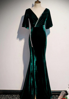 A Line Dark Green Velvet Short Sleeve Prom Dress