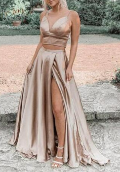 Spaghetti Straps Two Pieces Crop Top Prom Dress with Pockets