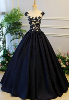 Beautiful A-Line Cap Sleeves Satin Long Prom Dress with Appliques