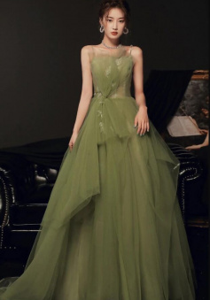 Elegant Spaghetti Straps Green Tulle Long Prom Dresses