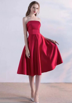 Strapless red short party dress