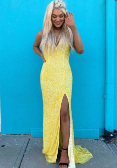 Mermaid V-Neck Yellow Sequined Prom Dress With Split