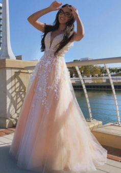 A Line V Neck Tulle Long Prom Dress with Appliques