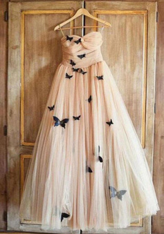 Simple A-Line Sweetheart 3D Butterfly Appliques Prom Dress
