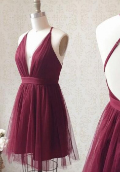 Cute burgundy tulle bridesmaid dresses
