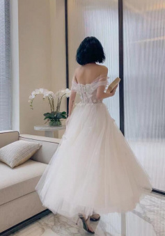 Tea Length White prom dresses