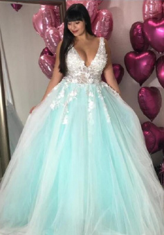 A Line Plus Size V neck Mint Green Tulle Prom Dress Lace Applique