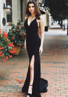 Charming Black Formal Prom Dress with Slit