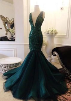 Mermaid Sleeveless Plunging Sequined Tulle Evening Dress