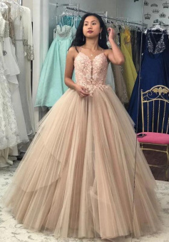 Princess Ball Gown Prom Dress with Lace