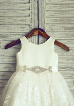 Fashion A-line Scoop Knee-Length Bow Zipper-up Lace Flower Girl Dress