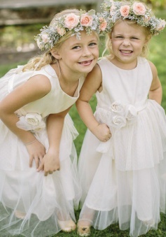 A-Line Jewel Floor-Length White Tulle Flower Girl Dress with Flowers