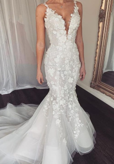 Gorgeous Mermaid Wedding Dresses 3D Floral Appliqued Sweep Train Country Bridal Gowns      