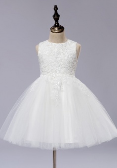 A-Line Jewel White Tulle Flower Girl Dress with Appliques