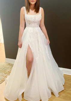 Charming A Line Square Neck Tulle Wedding Dresses with Appliques     