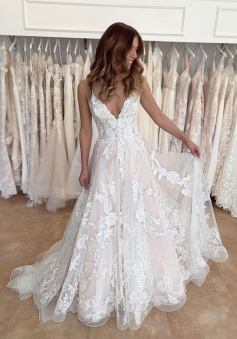 Light champagne applique tulle wedding gown spaghetti straps bridal dresses    