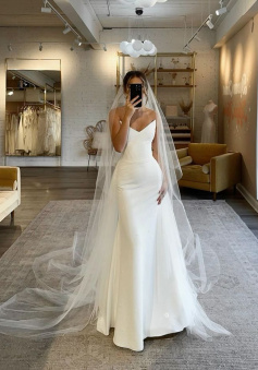 Mermaid Strapless White Satin Wedding Dresses with Pearls       