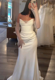 White Strapless Mermaid Long Wedding Dress       