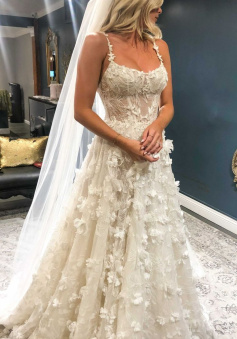 3D Flowers Appliques Long Wedding Dress Princess Bridal Gown      