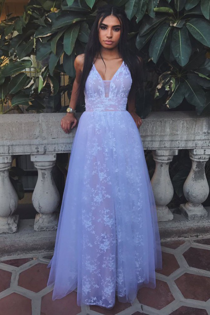 a line v neck tulle prom dress