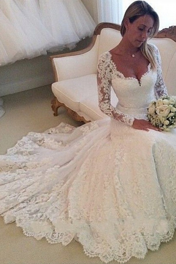 sweetheart lace bridal gowns