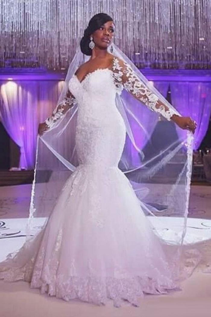 trumpet wedding dress with train