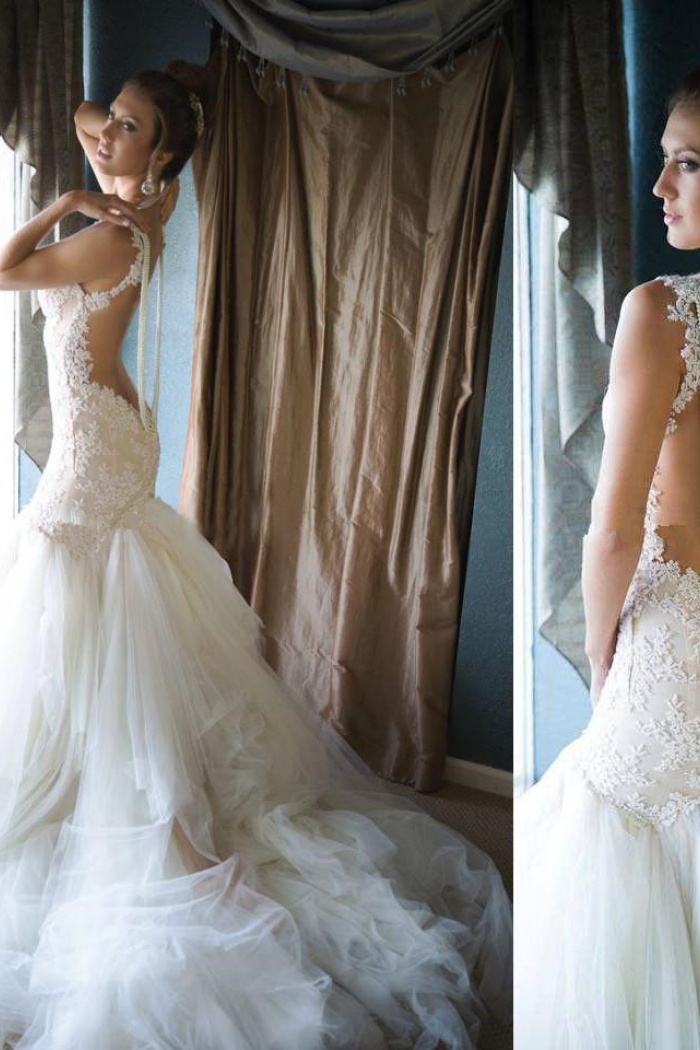 white backless wedding dress