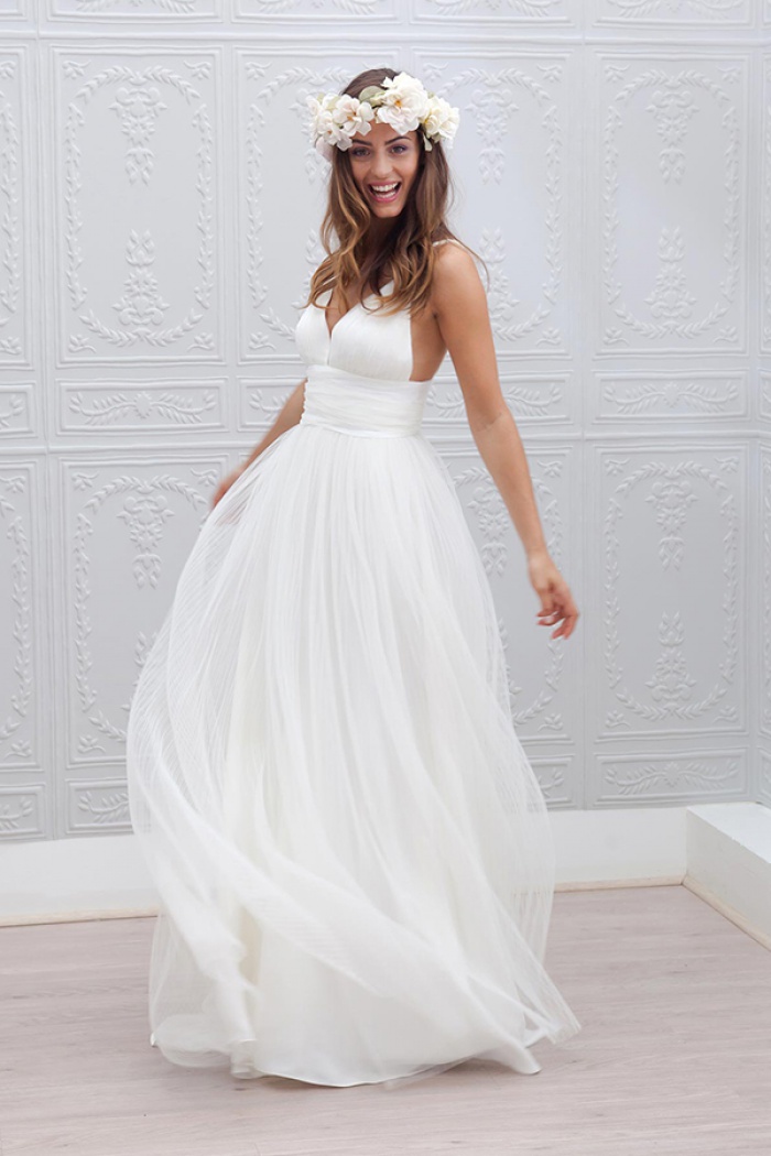 simple elegant white dress