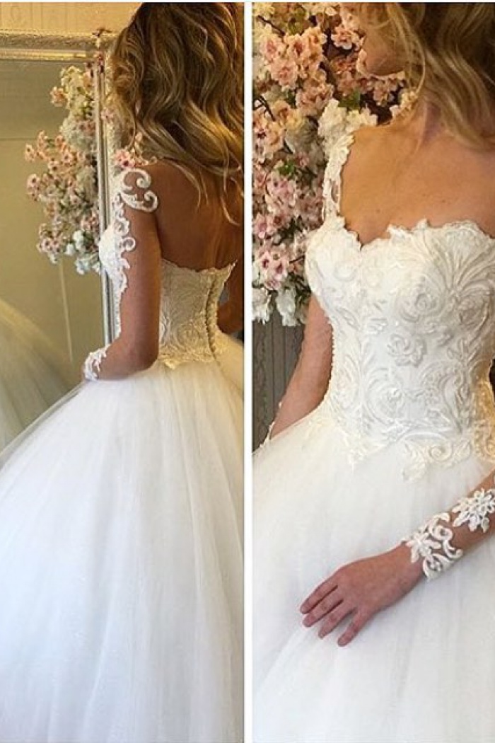 lace up wedding dress
