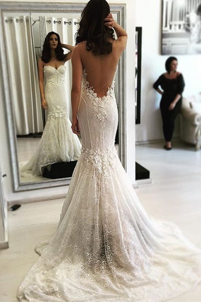 lace sweetheart wedding dress