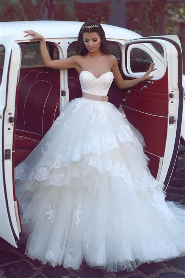 lace ruffle wedding dress