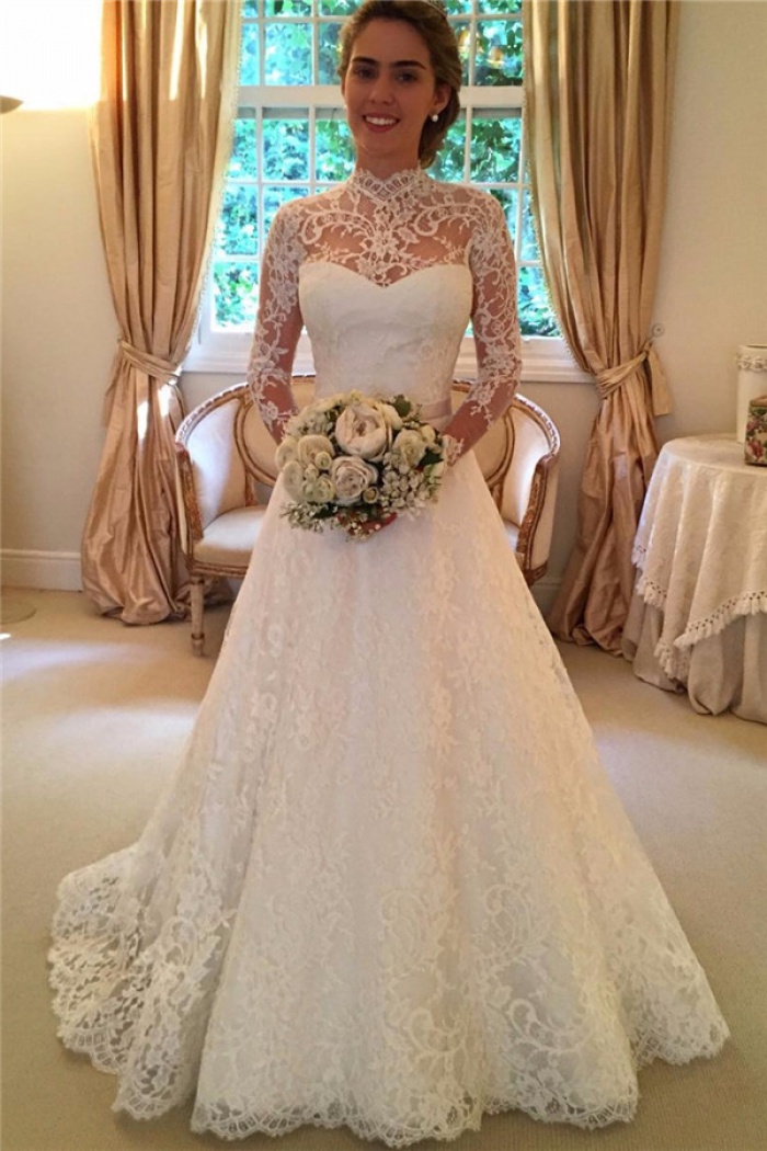 vintage long sleeve wedding dress