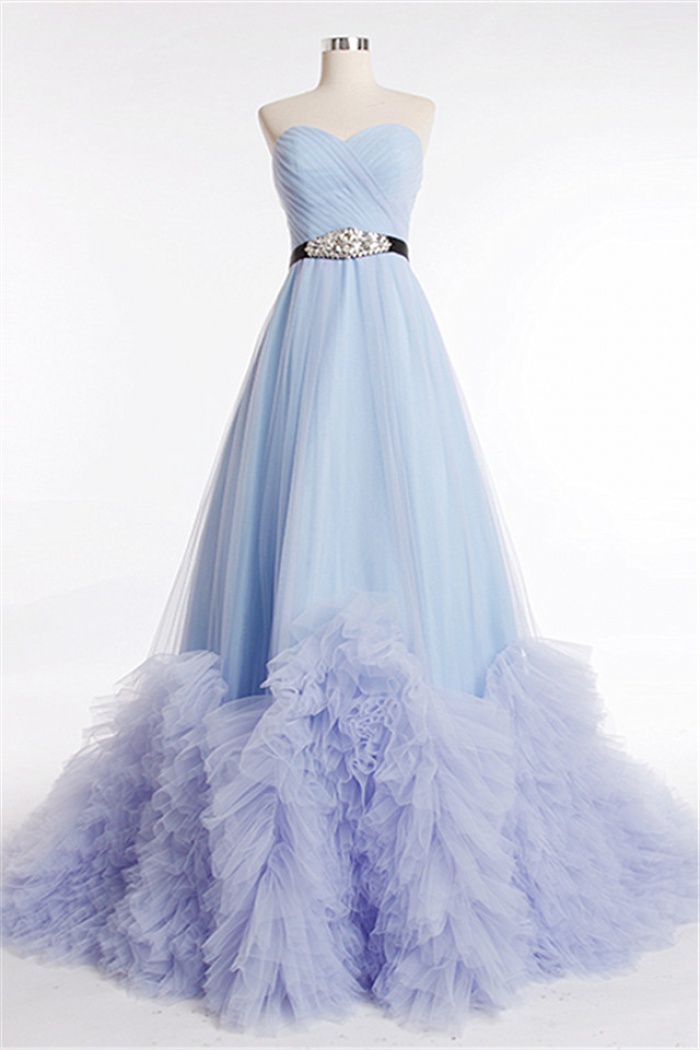 Popular Organza Sweetheart Ruffles Long Bridal Gowns Sweep Train
