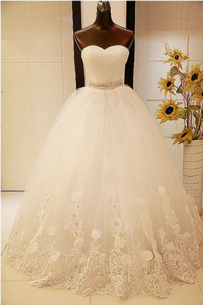 fitted ball gown wedding dress