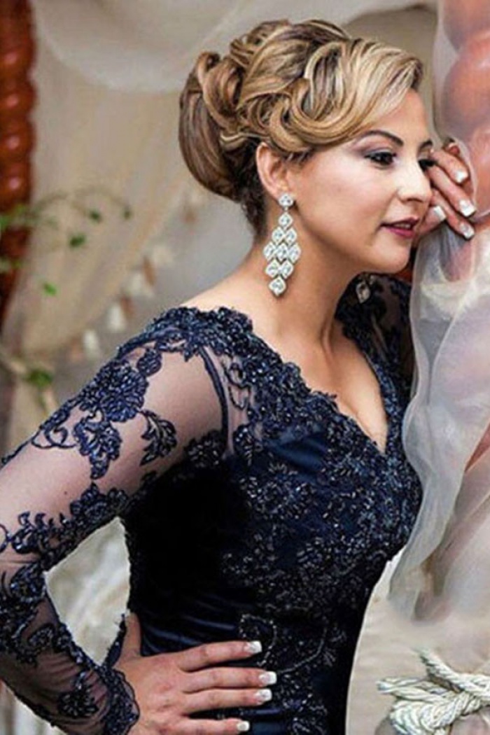 Stunning V-neck Long Sleeves Sweep Train Navy Blue Lace